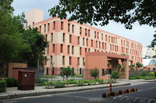 IMG_0906 (1)-compressed