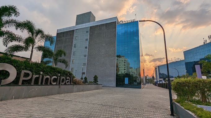 PXL_20230410_130046404 (1)-compressed